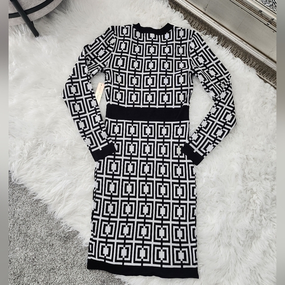 Almost Famous Jacquard Mini Dress Size Small. New. - Picture 5 of 9